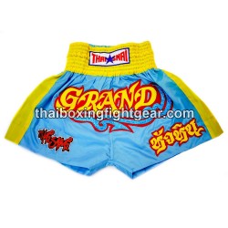 Pantalonés cortos de boxeo...
