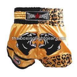 Pantalonés cortos de boxeo...