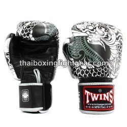 Guantes de boxeo Thai Twins FBGVL3-52 "Nagas"negro y plata | Guantes