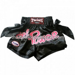 TWINS PANTALONES CORTOS DE BOXEO TAILANDES "Girls Power" Twins - 1
