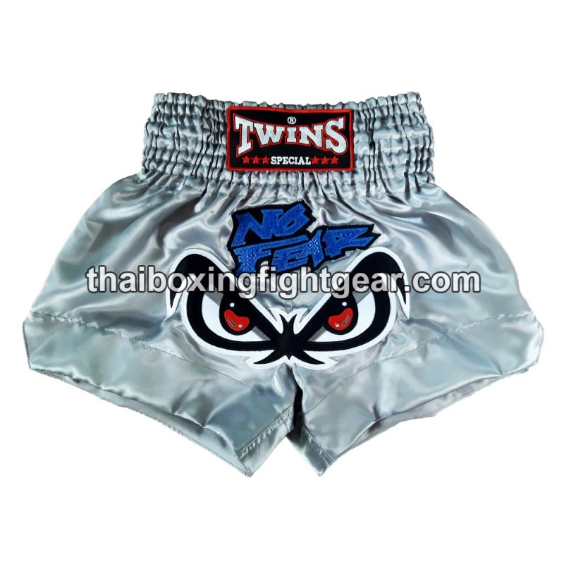 TWINS PANTALONES CORTOS DE BOXEO TAILANDES "NO FEAR" Twins - 1